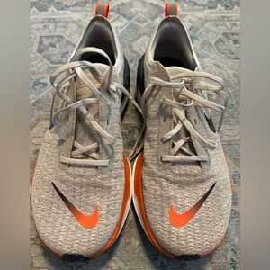 Nike Men’s ZoomX Invincible Run 3
Oatmeal Safety Orange US 13
